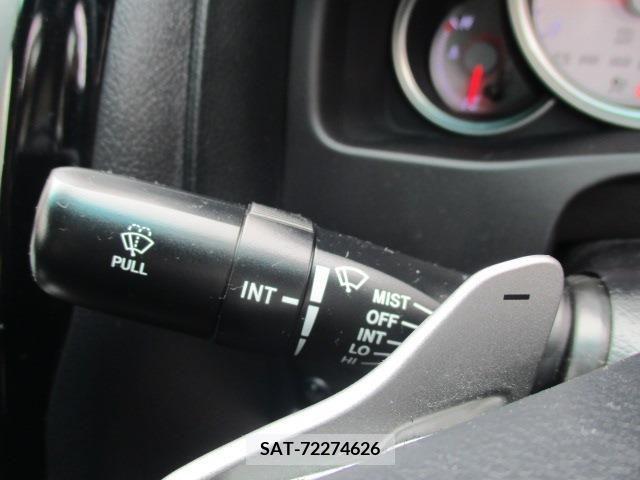 Toyota MARK X 2016-04 276291-9