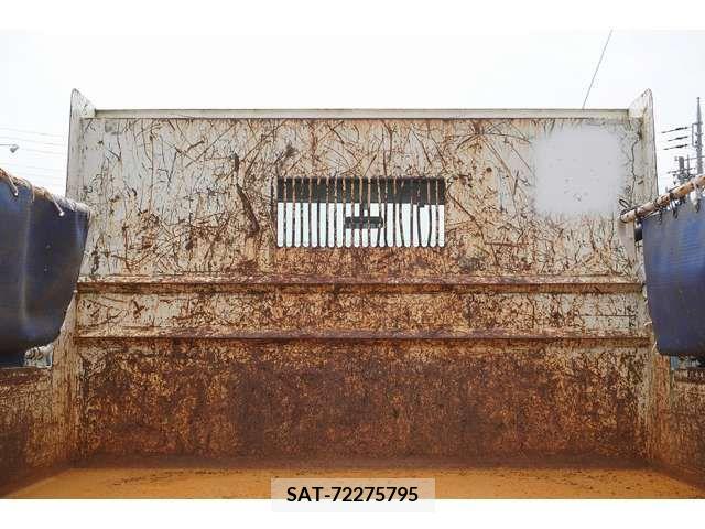 Hino RANGER 2017-07 332462-18