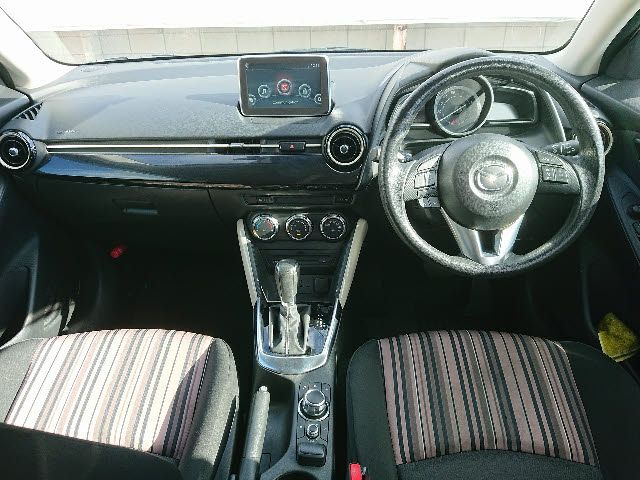 Mazda DEMIO 2015-07 187506-1