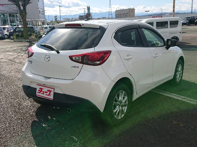 Mazda DEMIO 2015-07 187506-2