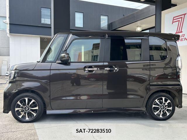 Honda N BOX CUSTOM 2018-01 347932-7