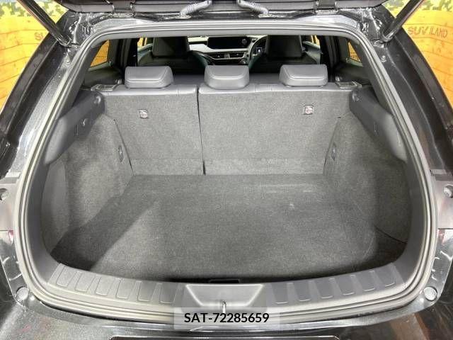 Lexus UX 2021-07 218138-10