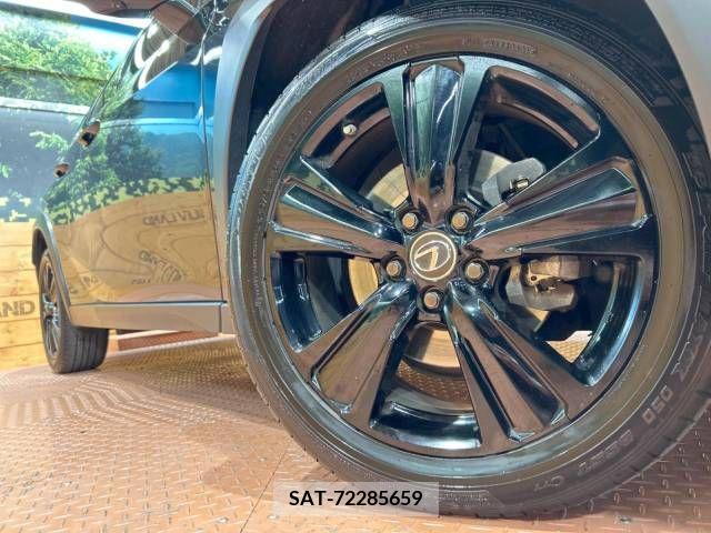 Lexus UX 2021-07 218138-13