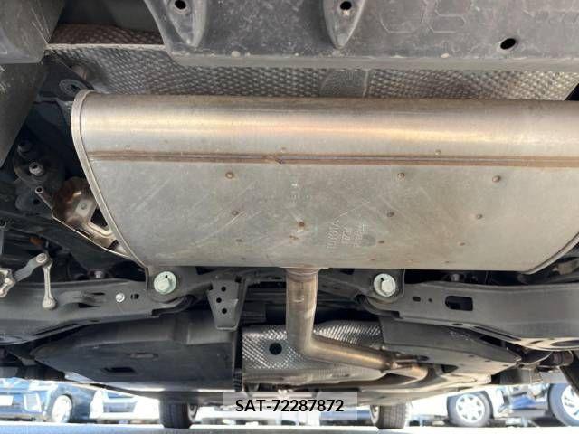 Toyota PRIUS PHV 2017-05 215867-19
