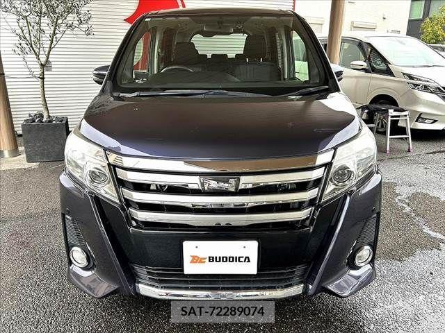 Toyota NOAH 2014-08 236940-8