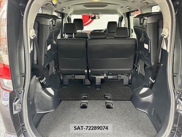 Toyota NOAH 2014-08 236940-12