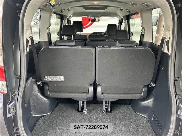 Toyota NOAH 2014-08 236940-16