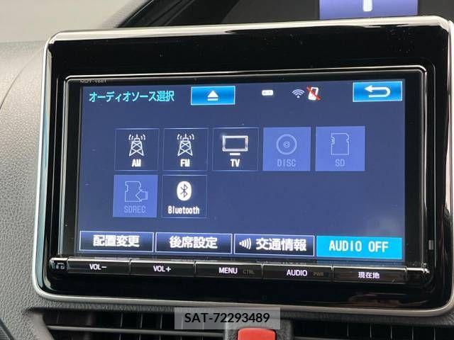 Toyota NOAH HYBRID 2017-04 365197-4
