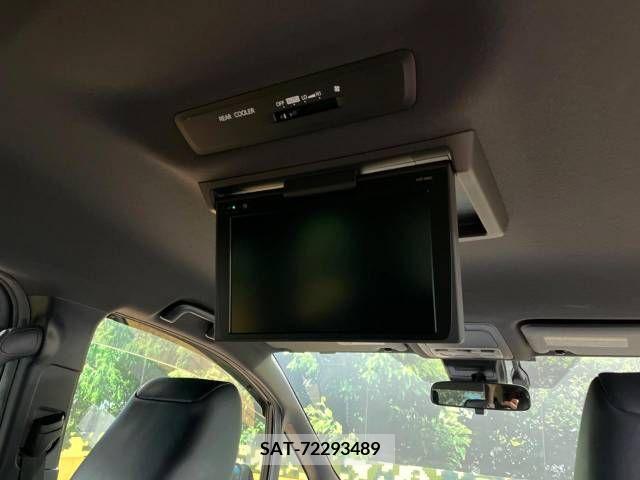Toyota NOAH HYBRID 2017-04 365197-2