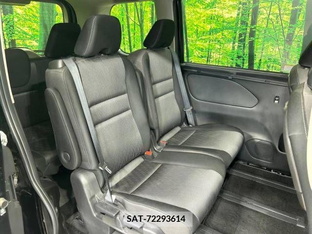 Nissan SERENA 2022-03 349718-8