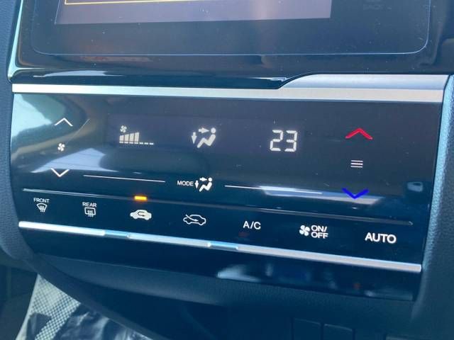Honda FIT HYBRID 2014-09 504-18