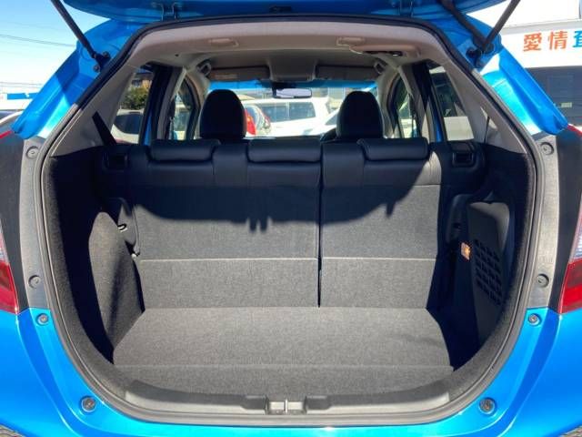 Honda FIT HYBRID 2014-09 504-8