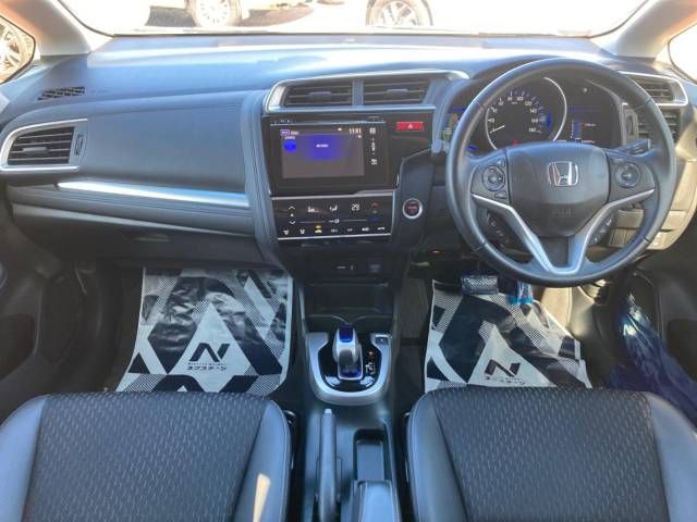 Honda FIT HYBRID 2014-09 504-1