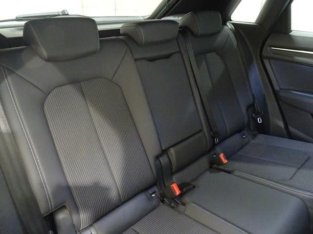 Audi Q3 2020-09 9636-15