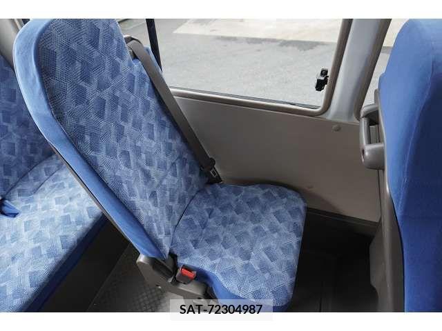 Mitsubishi ROSA 2015-05 300955-19
