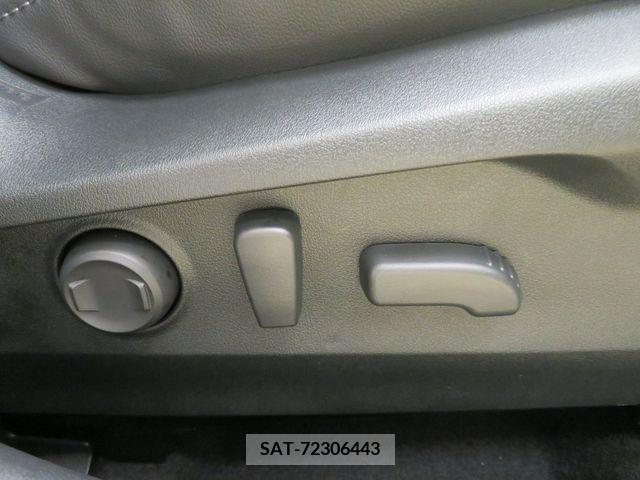 Subaru OUTBACK 2023-09 332762-18