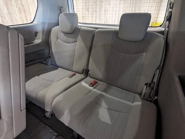 Nissan SERENA 2013-02 183713-24