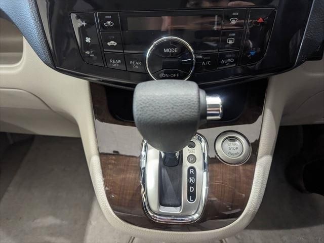 Nissan SERENA 2013-02 183713-27