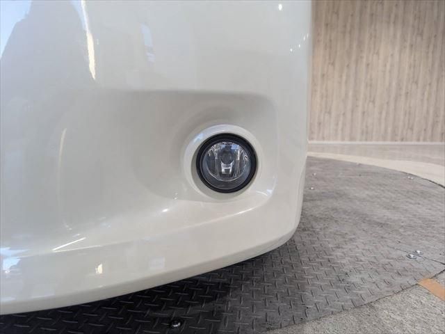 Nissan SERENA 2013-02 183713-10