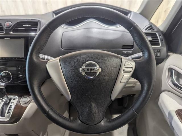 Nissan SERENA 2013-02 183713-26