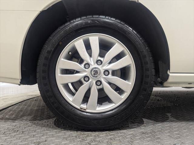Nissan SERENA 2013-02 183713-16