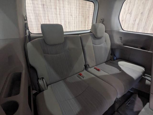 Nissan SERENA 2013-02 183713-21