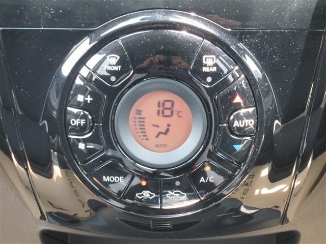 Nissan NOTE 2017-06 4158-8