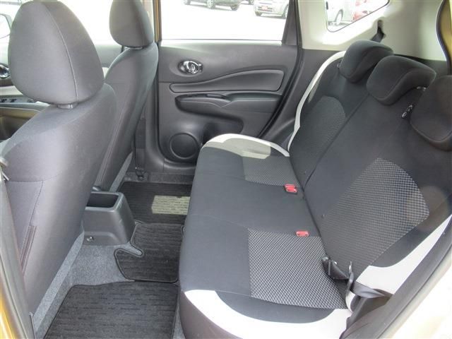 Nissan NOTE 2017-06 4158-6