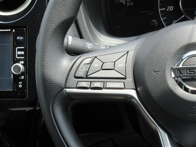 Nissan NOTE 2017-06 4158-12