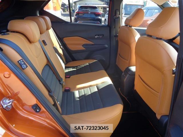 Nissan KICKS 2020-10 255428-13