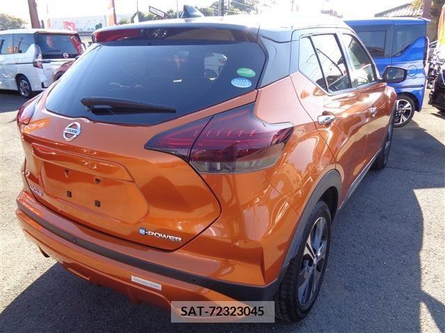 Nissan KICKS 2020-10 255428-5