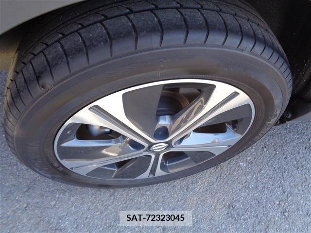 Nissan KICKS 2020-10 255428-6