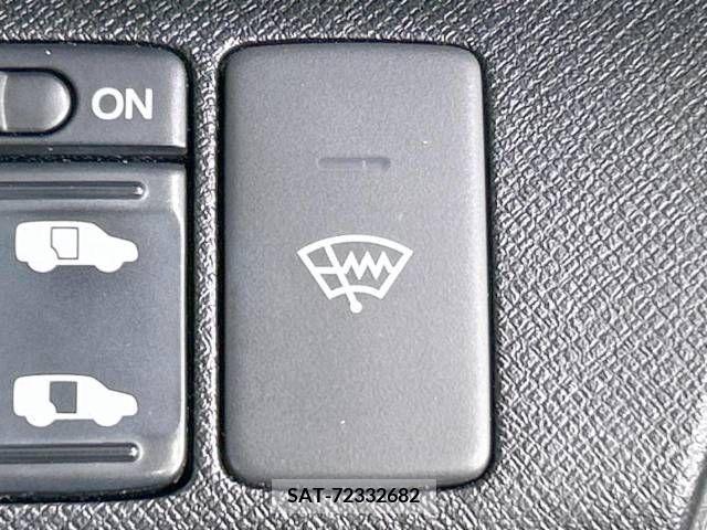 Honda e 2012-03 343158-6