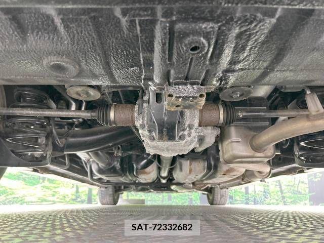 Honda e 2012-03 343158-19