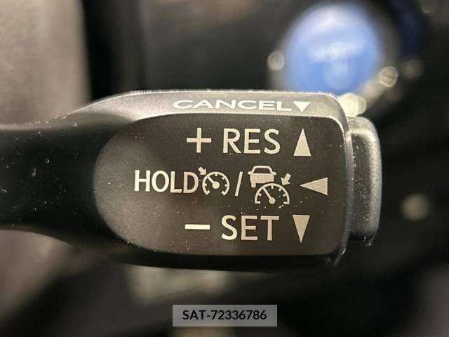 Toyota PRIUS 2020-02 207554-5