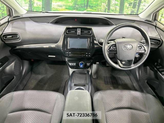 Toyota PRIUS 2020-02 207554-1