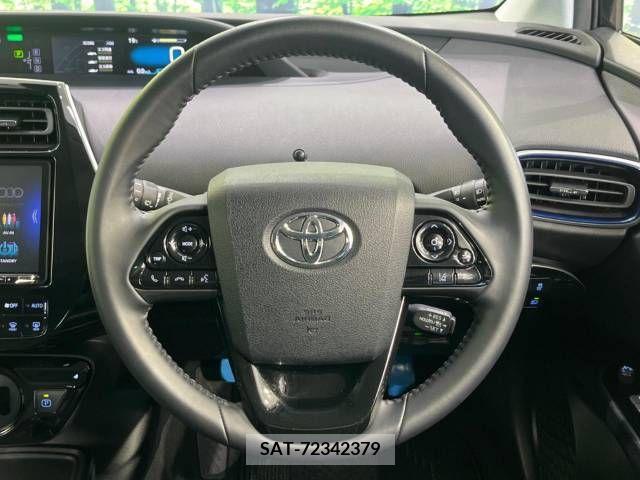 Toyota PRIUS 2021-01 322471-11