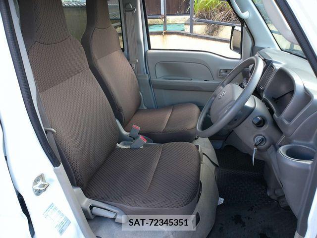 Suzuki EVERY 2020-05 348824-3