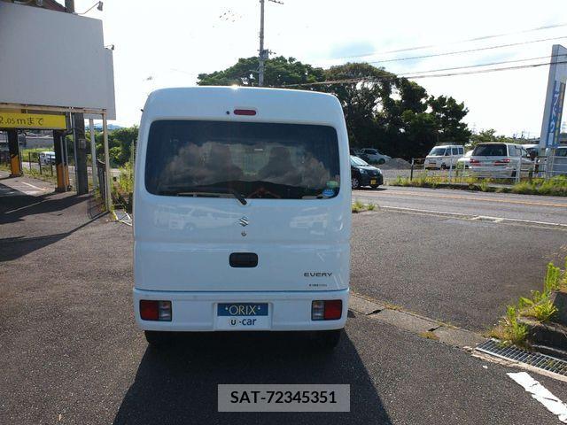 Suzuki EVERY 2020-05 348824-26