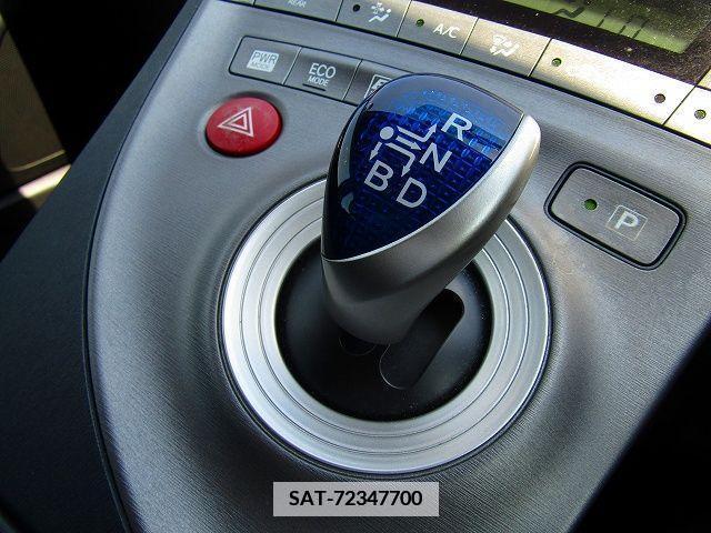 Toyota PRIUS 2015-02 352041-22