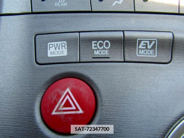 Toyota PRIUS 2015-02 352041-11