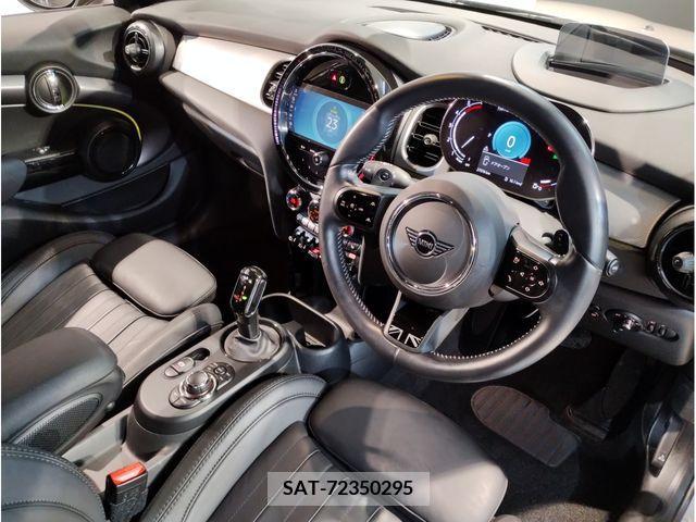 Bmw MINI 2021-07 212218-14