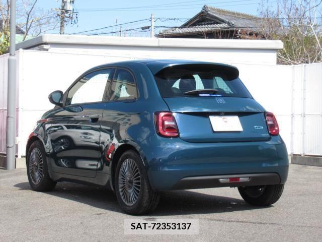 Fiat 500 2023-02 380730-11