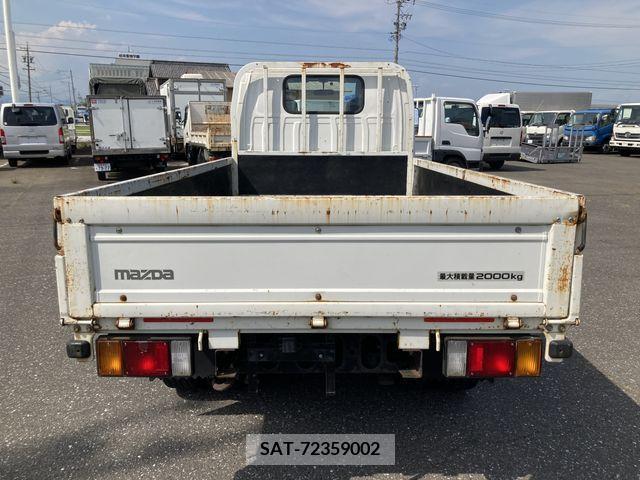 Mazda TITAN 2017-09 373079-4