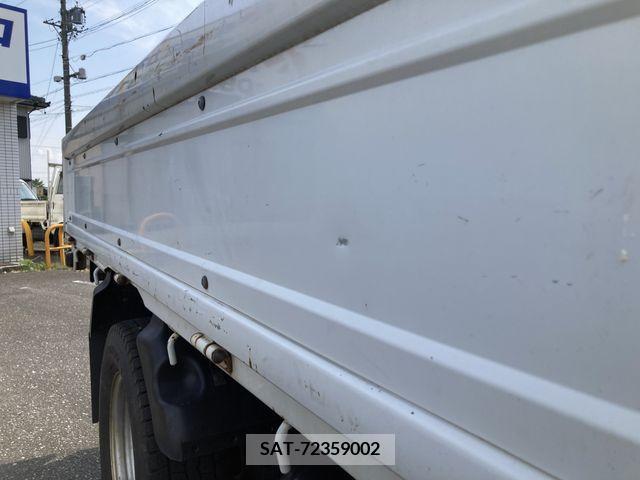 Mazda TITAN 2017-09 373079-18
