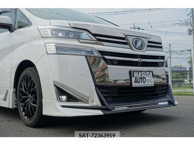 Toyota VELLFIRE 2018-03 394704-13