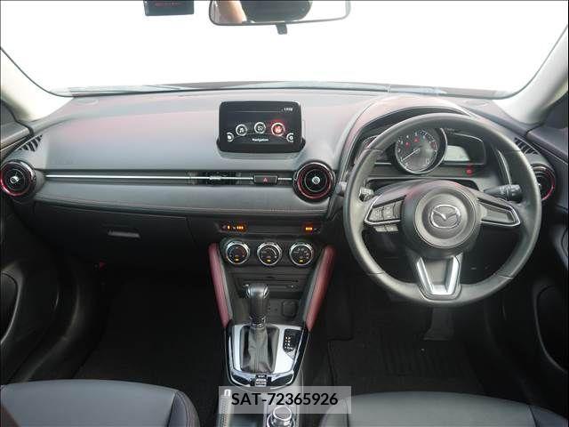 Mazda CX-3 2017-09 358453-2