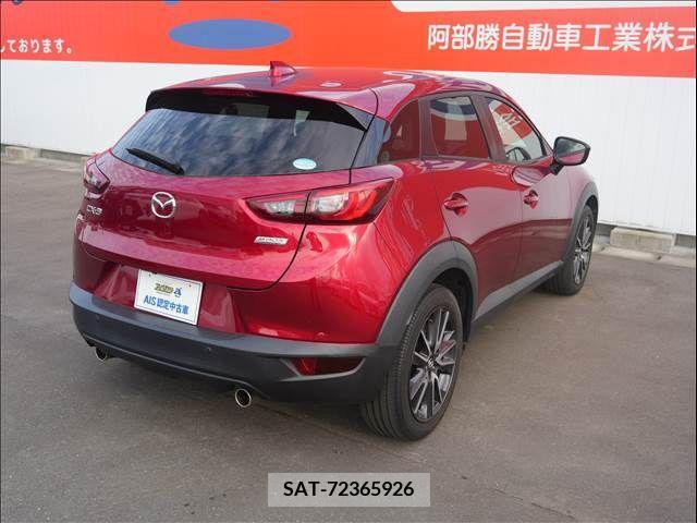 Mazda CX-3 2017-09 358453-6