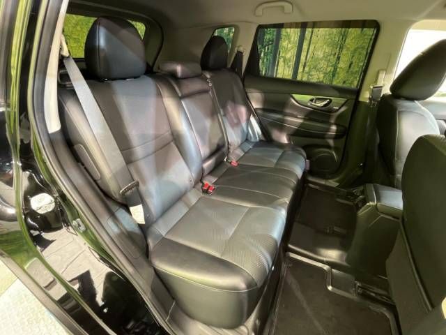 Nissan X-TRAIL 2016-06 194049-10