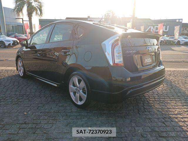 Toyota PRIUS 2014-05 202062-3